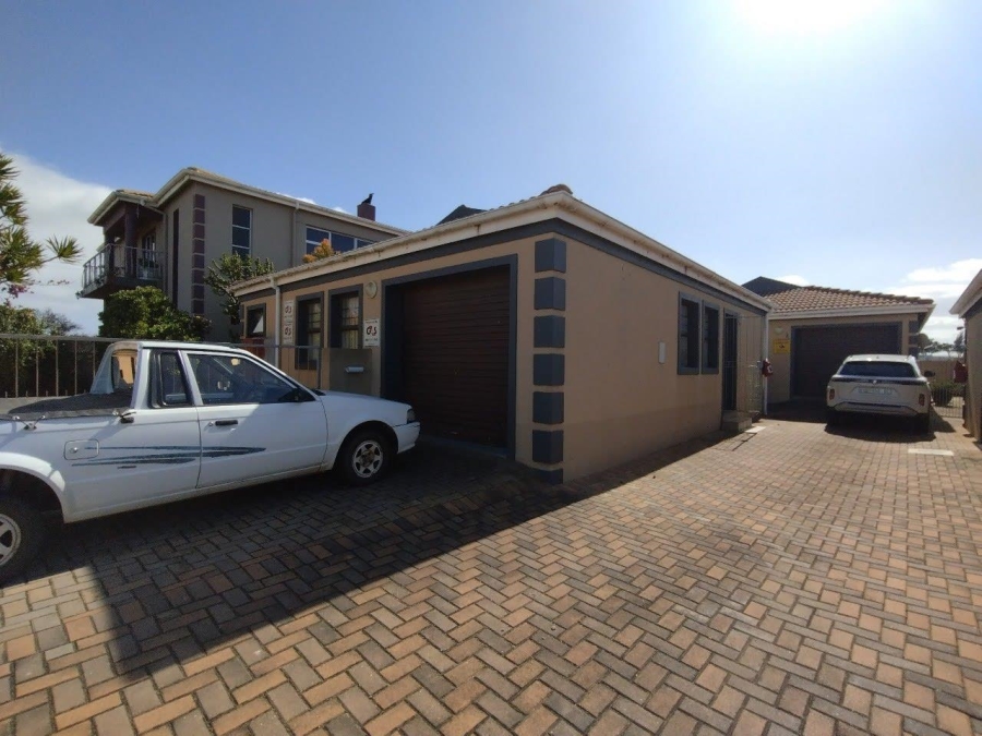 2 Bedroom Property for Sale in C Place Eastern Cape